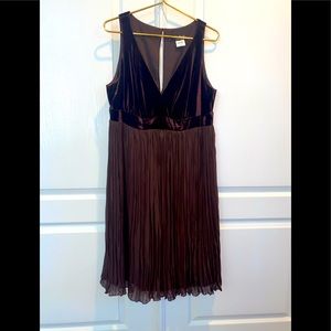 Size 18 Brown Velvet Cocktail Dinner Dress